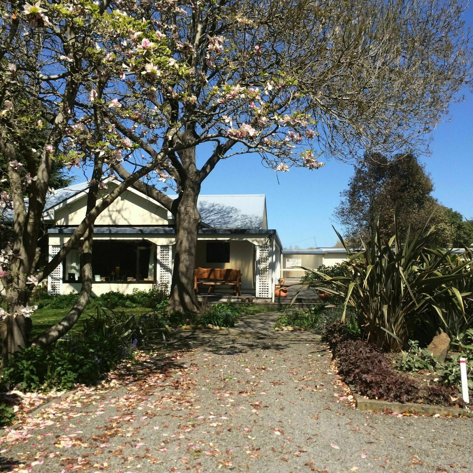 Bed and Breakfast Water Lily Garden Christchurch Exterior foto