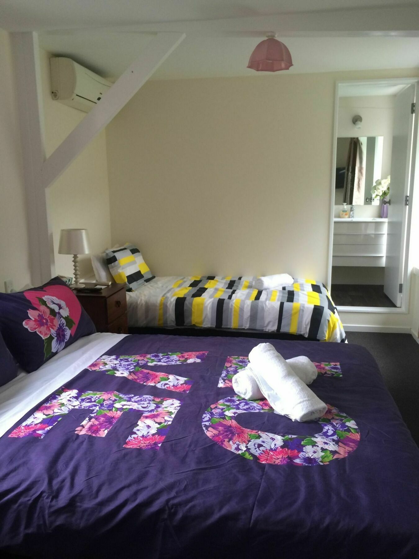 Bed and Breakfast Water Lily Garden Christchurch Exterior foto